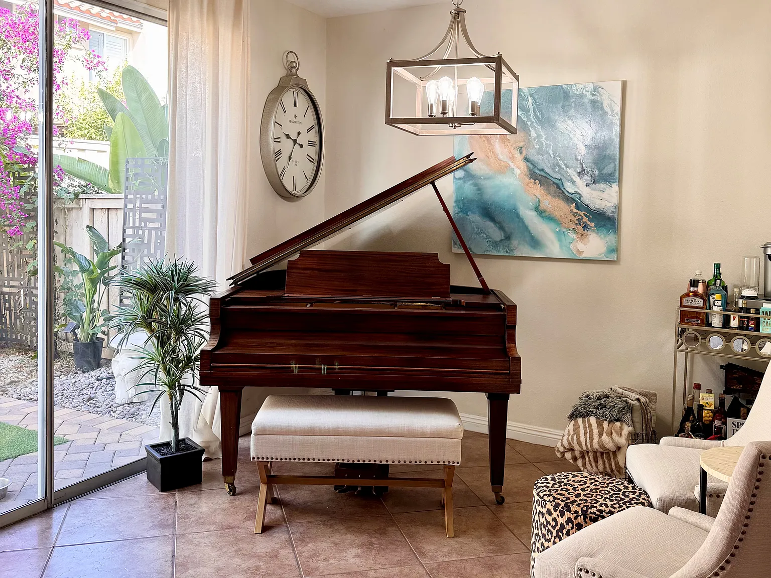 2 bed, 2.5 bath, 1304 sqft, $3,700 — Photo 3