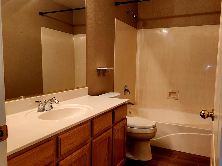 9657 W Potter Dr — Photo 34