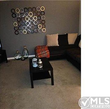 2nd image of 1525 Concord Way Unit B