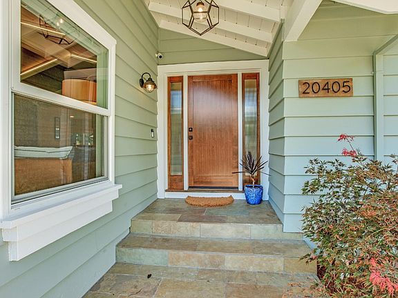 4th image of 20405 Cox Ave