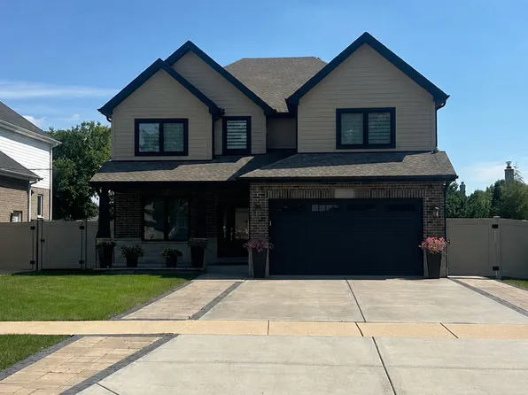 6558 W 85th St, Burbank, IL 60459