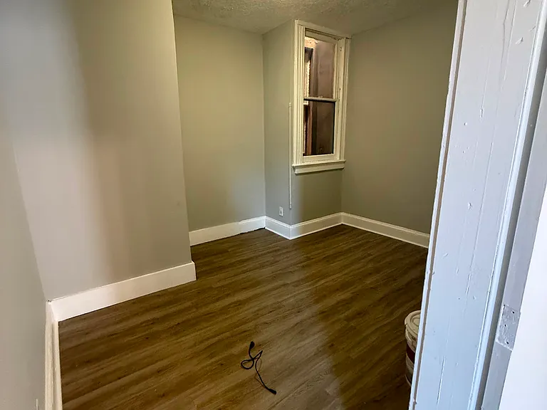 1118 Hampton Pl #2 — Photo 4
