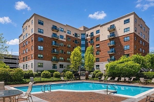 1st image of 175 Cottage St APT 515