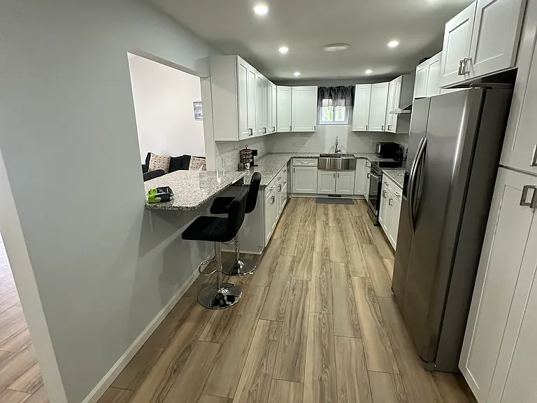 905 Ardmore Dr — Photo 10