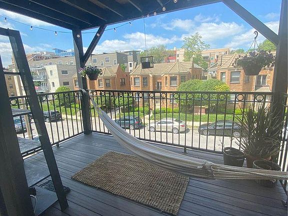 4th image of 333 W 45th St APT 107