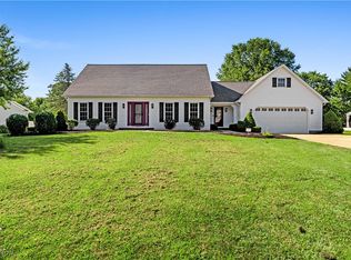 2047 Quail Run Dr, Cortland, OH 44410