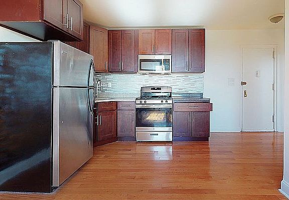 3rd image of 421 W 162nd St APT 4D