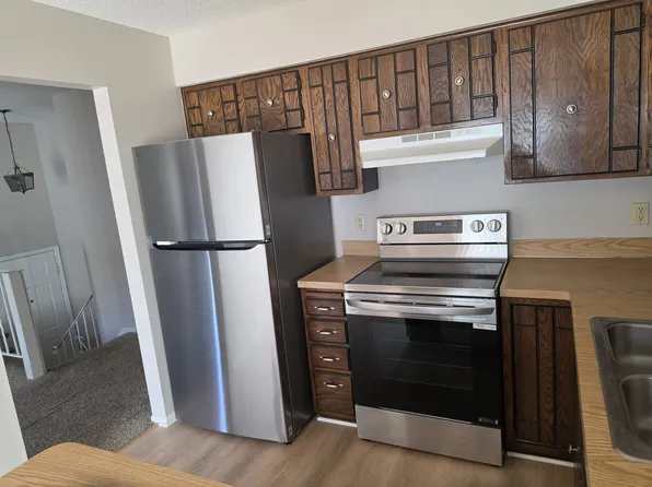 7990 Beard Ave N #7990, Minneapolis, MN 55443