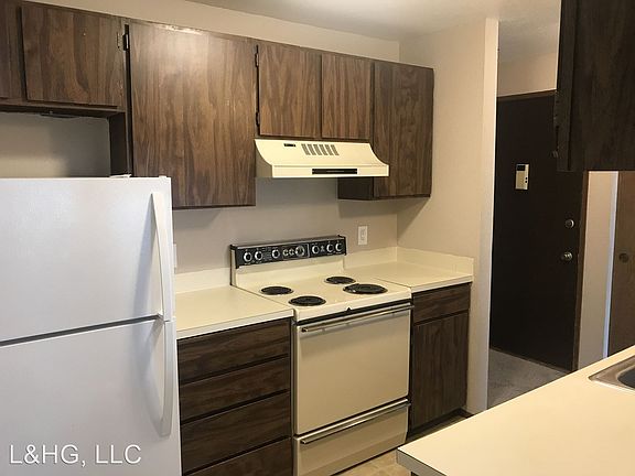 4th image of 12509 35th Ave NE APT 207