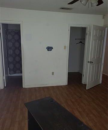 3rd image of 5069 Oak Bayou Ave