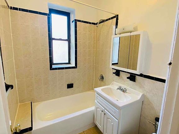 4th image of 43-25 44th St #1