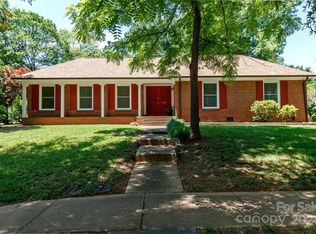 6120 Idlebrook Dr, Charlotte, NC 28212