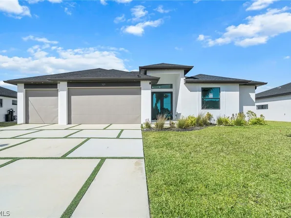 325 NE 15th Terrace Cpe, Coral, FL 33909