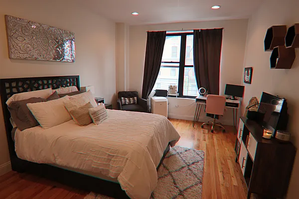 Rented by PMG Real Estate  | media 40