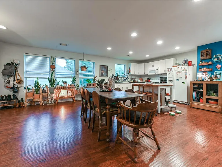 1308 Ruthven St #B — Photo 7