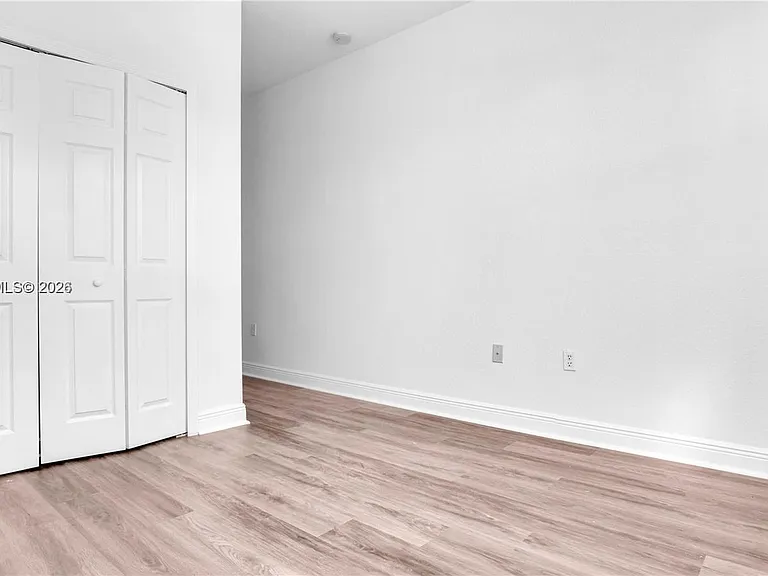 10863 NW 85th St — Photo 35