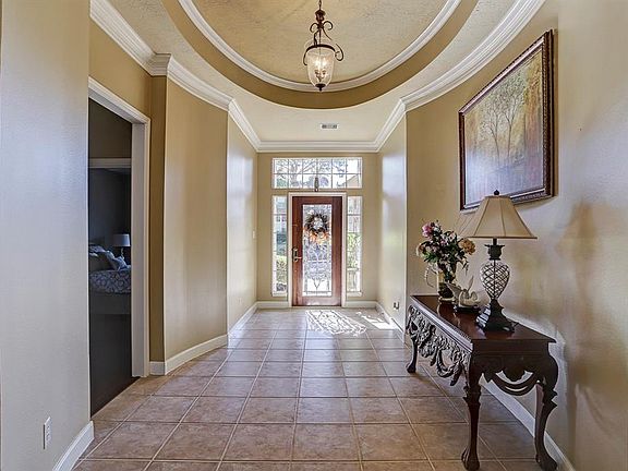 5th image of 2114 River Bend Way