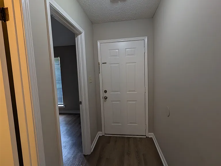 465 Durden Rd — Photo 2