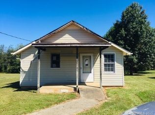 1811 Kool Park Rd NE, Hickory, NC 28601