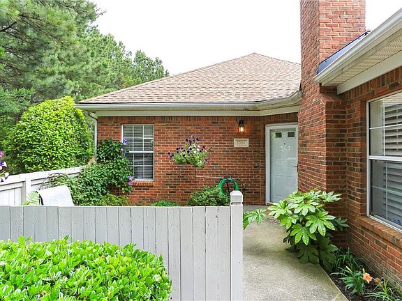 3rd image of 3764 Vineyards Lake Cir NW #8