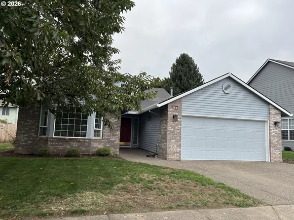 266 SE 10th Ave, Canby, OR 97013