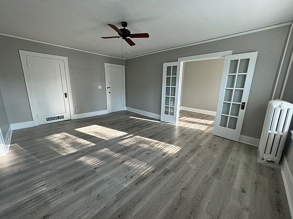 5th image of 5102 Capitol Ave #10