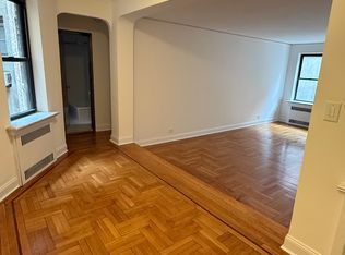 330 E 71st St APT 2K, New York, NY 10021