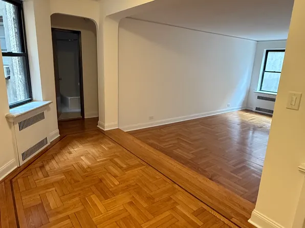 330 East 71st Street image 1 of 13