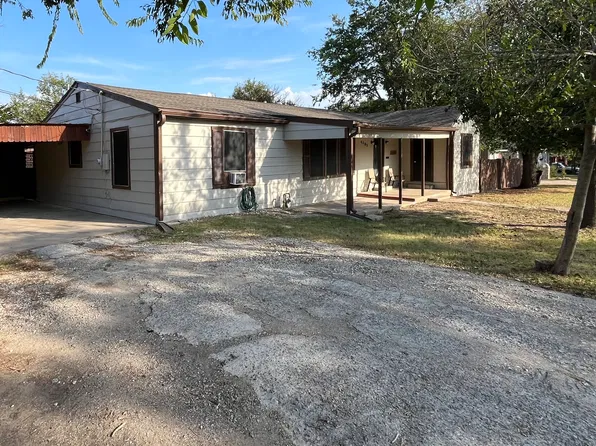 4403 4th St, Greenville, TX 75401