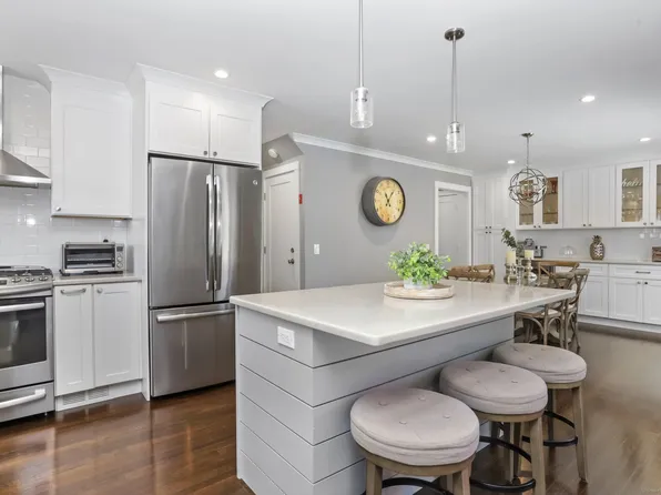 15 Sterling Place, Stamford, CT 06907