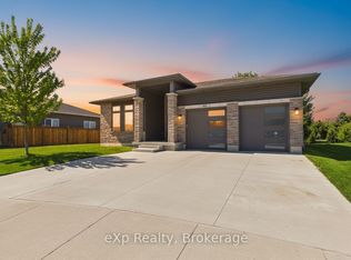 300 Normanton St, Saugeen Shores, ON N0H2C3