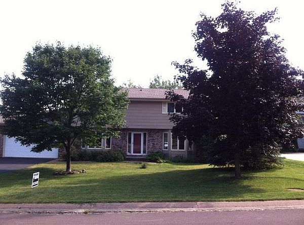 2nd image of 656 Everett St