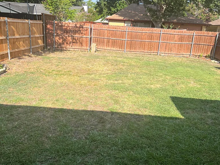 205 Heather Glen Dr — Photo 11