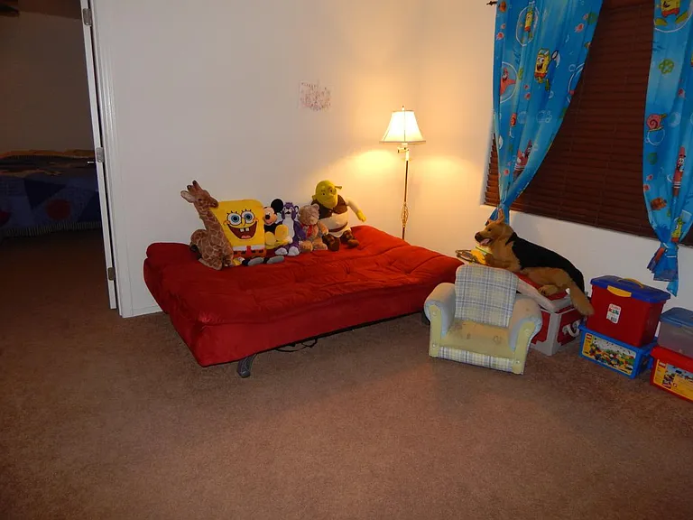 Den (level 2)
