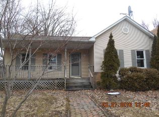 306 S 2nd Ave, Streator, IL 61364