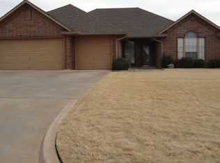 2106 Meadowview Dr, Duncan, OK 73533