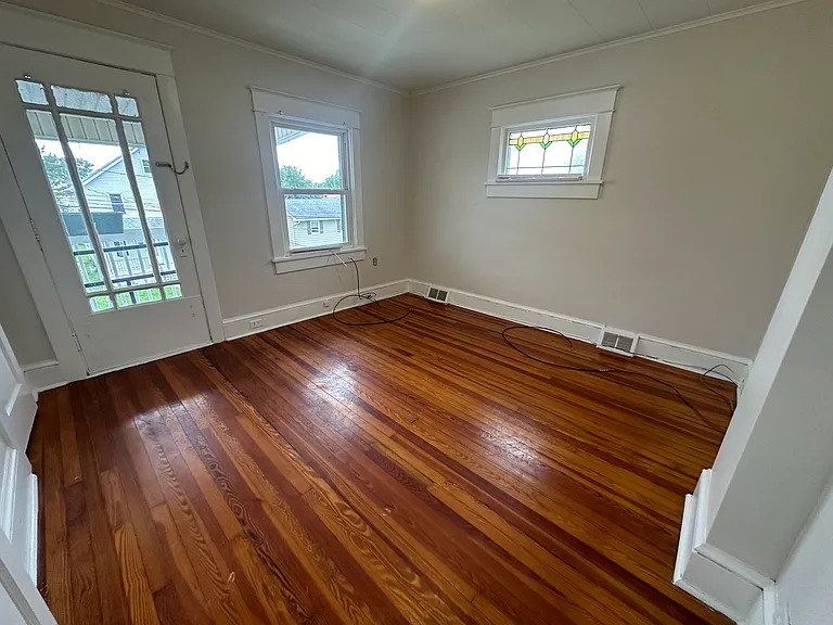1264-66 Reynolds Ave #4 — Photo 6