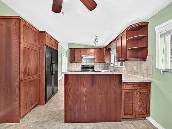 3rd image of 4628 W Verona Dr NW
