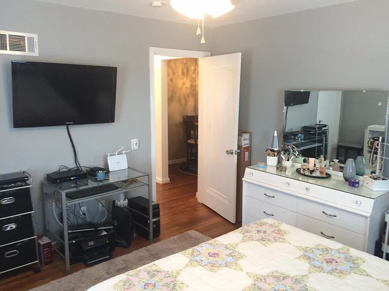 49 Brighton Way #2S — Photo 16