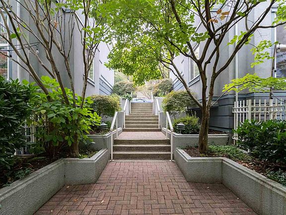 4th image of 877 W 7th Ave #11