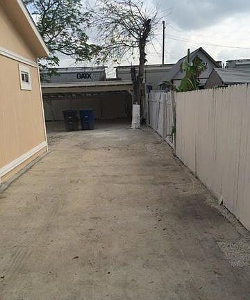 4th image of 306 Sharer St