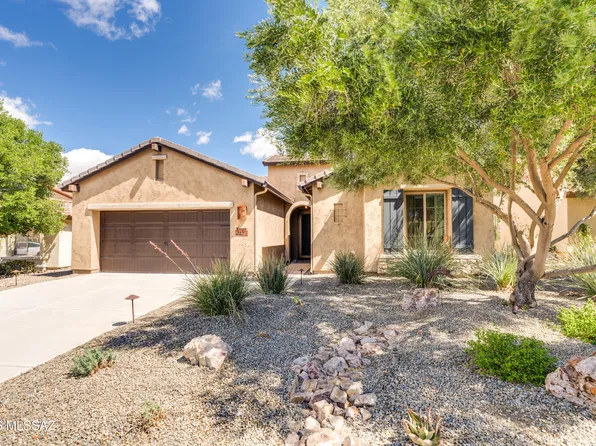 2197 E Apache Springs Ln, Green Valley, AZ 85614
