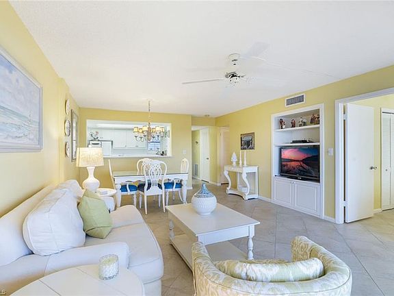 3rd image of 300 Park Shore DR #5C