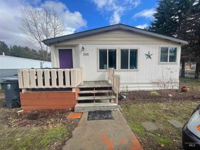 411 N Almon #300, Moscow, ID, 83843