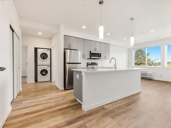 7440 SW Hermoso Way #204