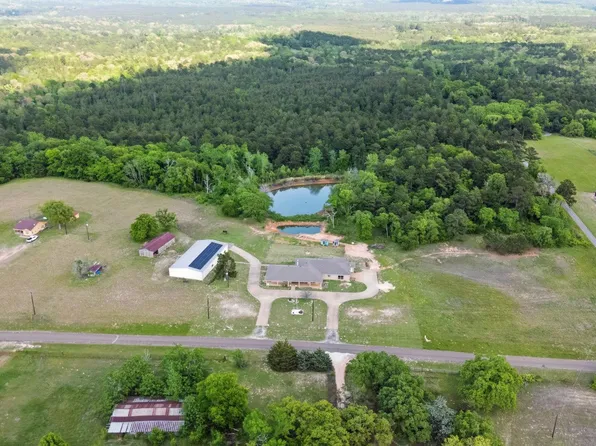 1824 County Road 1905, Jacksonville, TX 75766