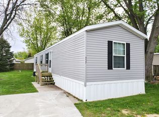 517 Highland Dr #252, Bloomington, IL