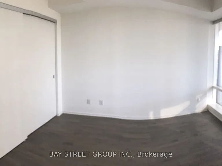 1 Bloor St E #1911 — Photo 11