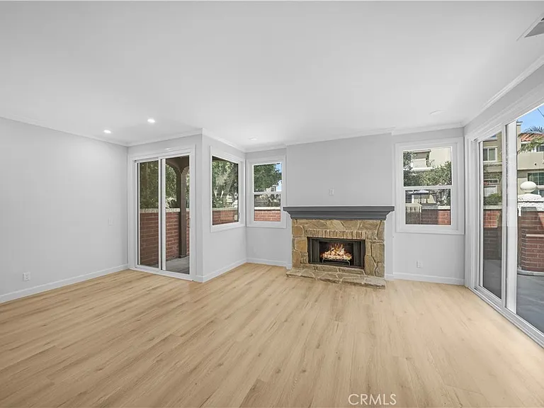 6082 Eaglecrest Dr — Photo 19