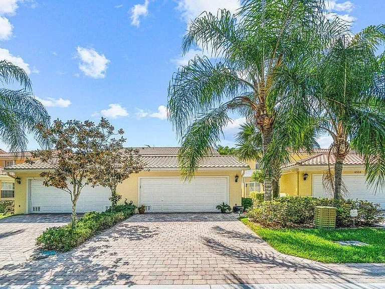 4506 Illicium Dr — Photo 31